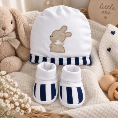 Set Cappellino e Babbucce Neonato Palla Pallina in 100% cotone