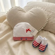 Set Cappellino e Babbucce Neonato Palla Pallina in 100% cotone