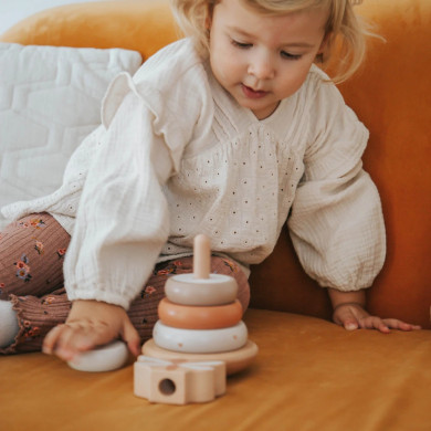 Torre anelli impilabili in legno per bambini – Label Label
