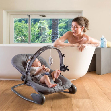 Sdraietta e prima sedia 2 in 1 reclinabile con barra gioco Hooplà Chic