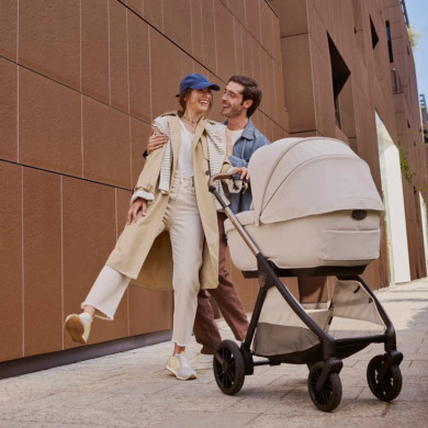 Trio Bellagio Gran Comfort Chicco con ovetto reclinabile e stand-up