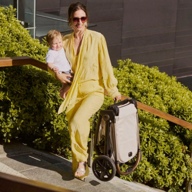 Trio Bellagio Gran Comfort Chicco con ovetto reclinabile e stand-up