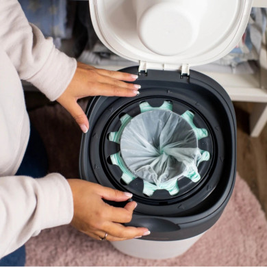 Mangiapannolini Twist&Click Sangenic con 1 ricarica - Tommee Tippee