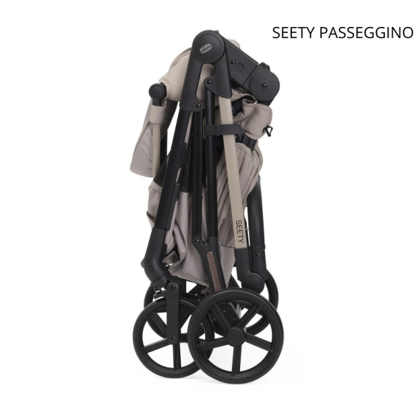 Trio Seety 2 con seggiolino auto Kory Essential I-Size Chicco