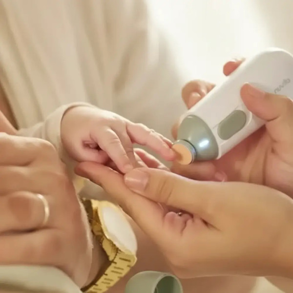 Tagliaunghie Elettrico Neonato Sicuro | Nuvita Trimmy 1130