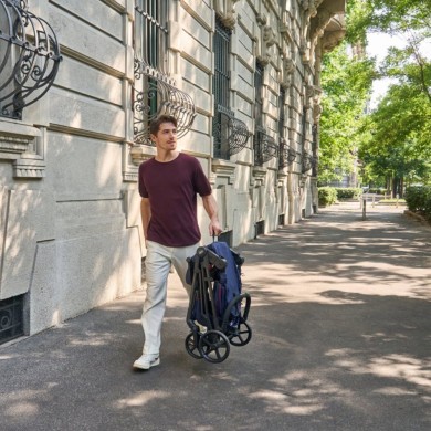 Trio Seety con seggiolino auto Kory Essential I-Size Chicco