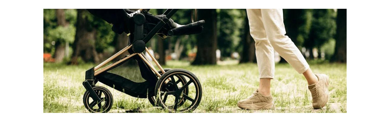 La primavera in passeggino: Quali modelli scegliere per fare attività all’aperto